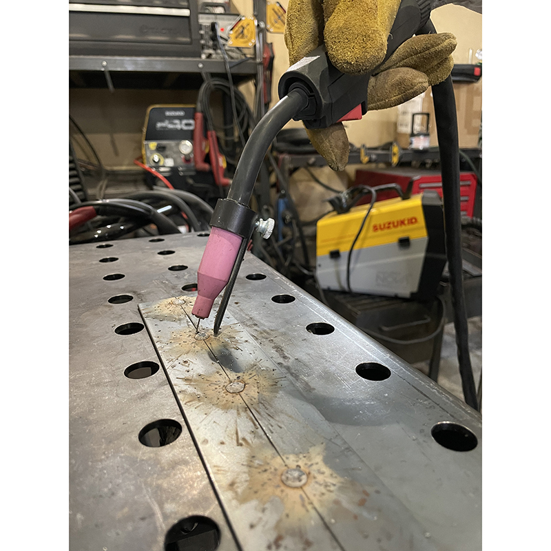 P-823 | SUZUKID半自動溶接機用スポットガイド | ¥1,200 | 工具の通販